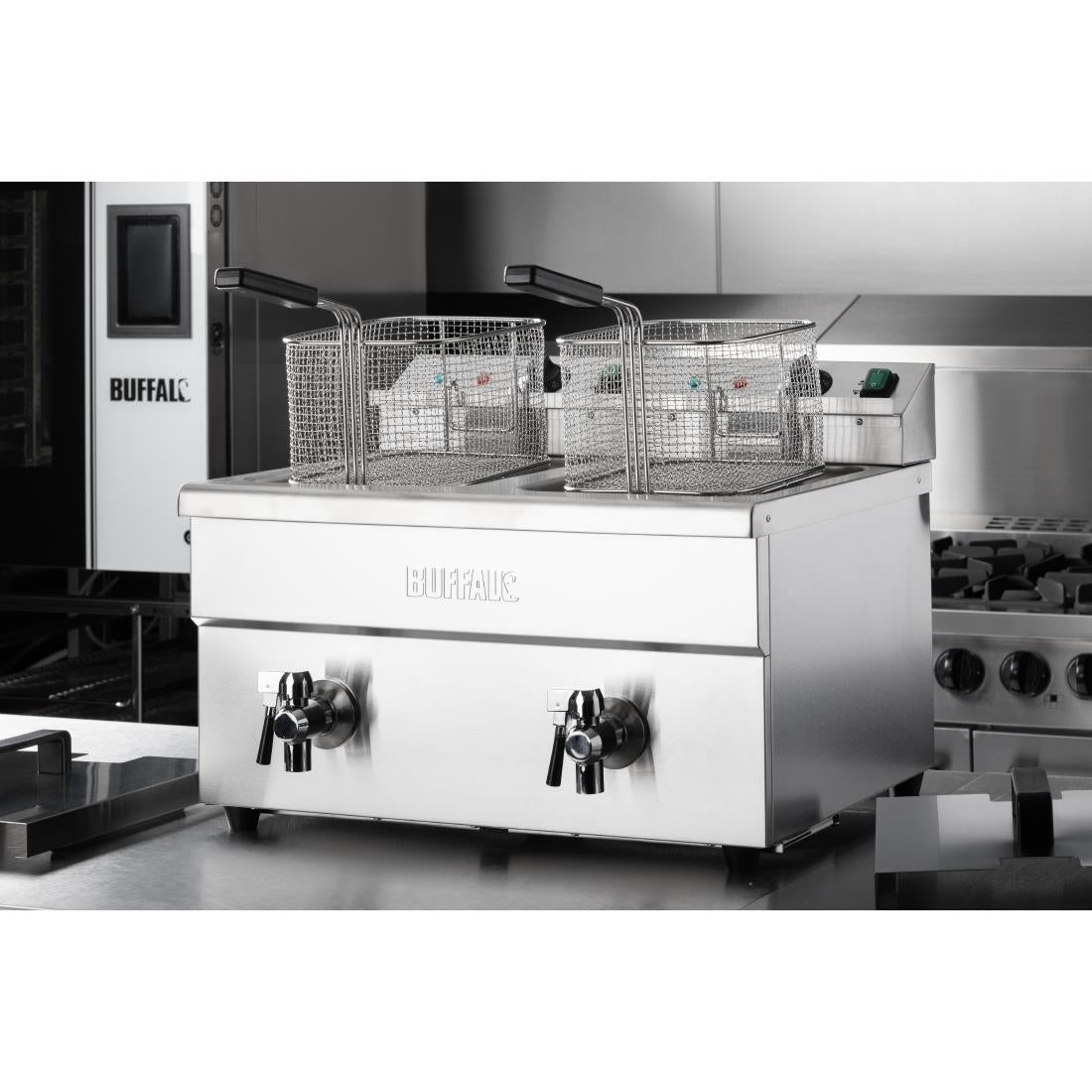 Apuro Double Induction Fryer - 2x7.5ltr - 2x3kW