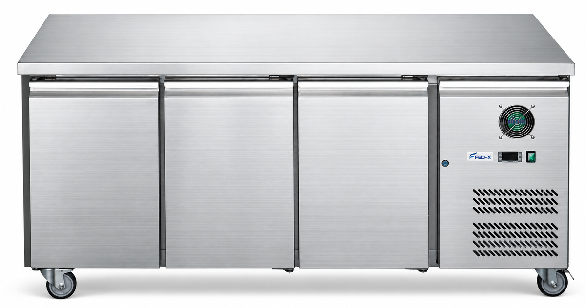 XUB6C18S3V cleaned studio product photo
