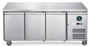XUB7C18S3V cleaned studio product photo
